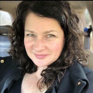 Meet your Posher, Marie